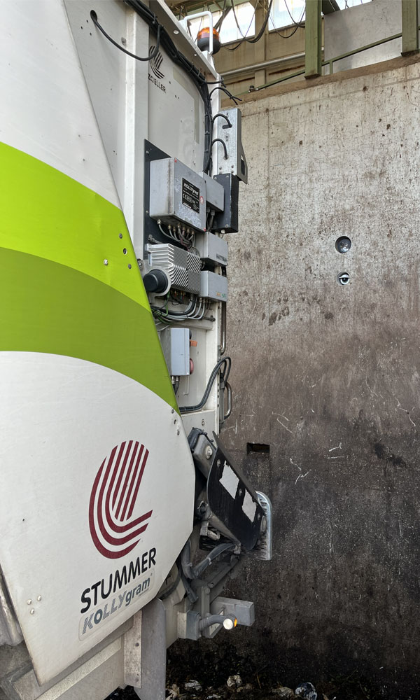 Camion équipé — AXPO Biomasse Chavornay